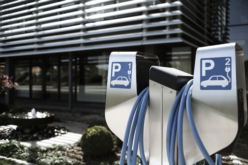 The-perfect-solution-to-earn-revenue-with-EV-charging-hotel