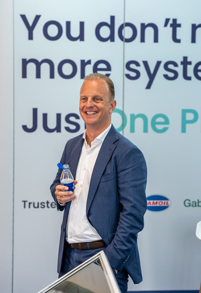 Jan-Harmen-Akkerman-Moveyou Jan-Harmen-Akkerman-Moveyou